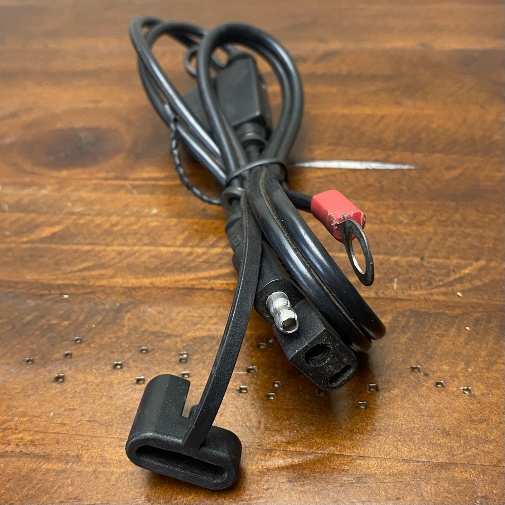 Black & Decker Battery Charger/Maintainer, Trickle Charger - Picture 8 of 13